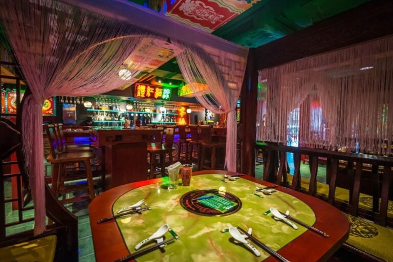 Tomacado Cafe Instagram top image
